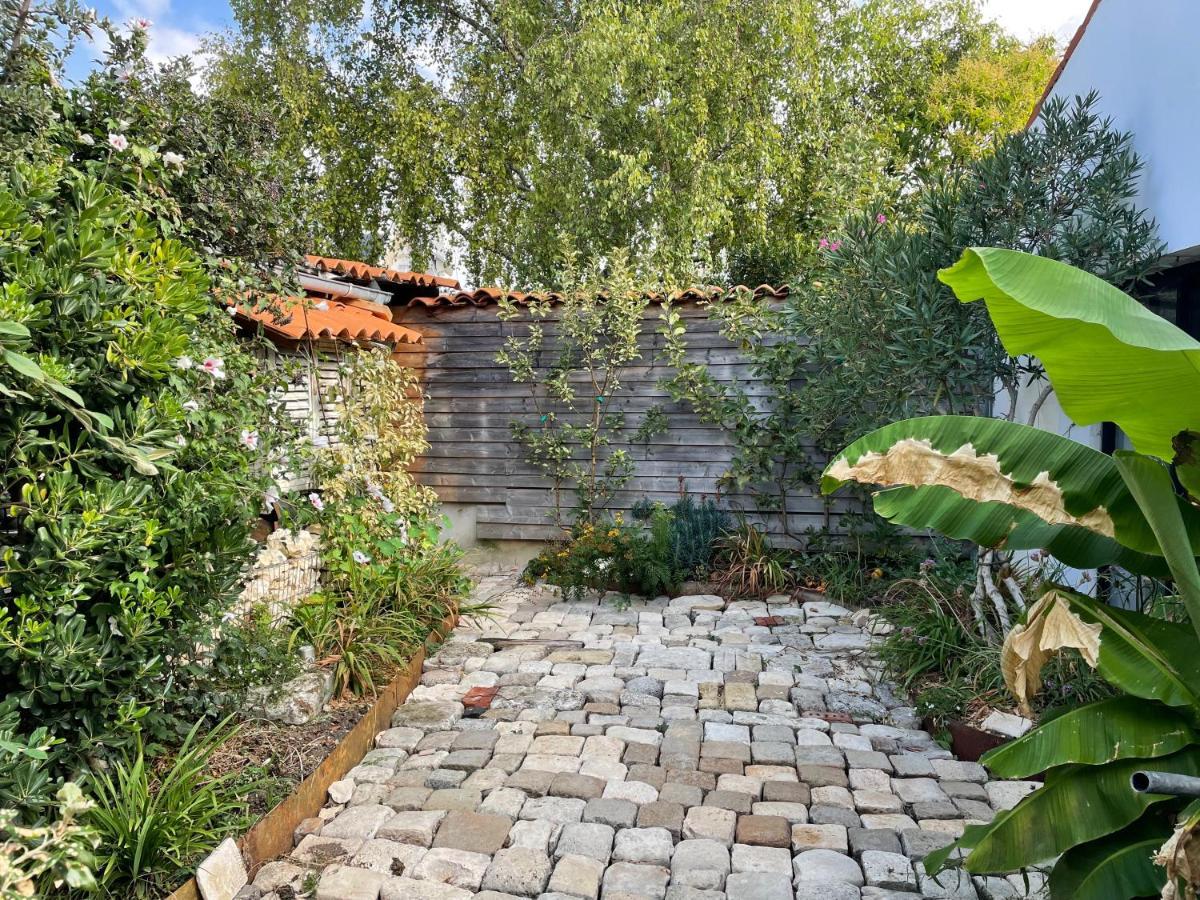 Maison Independante Avec Jardin, Tres Calme, Centre Ville La Rochelle Ла-Рошель Екстер'єр фото